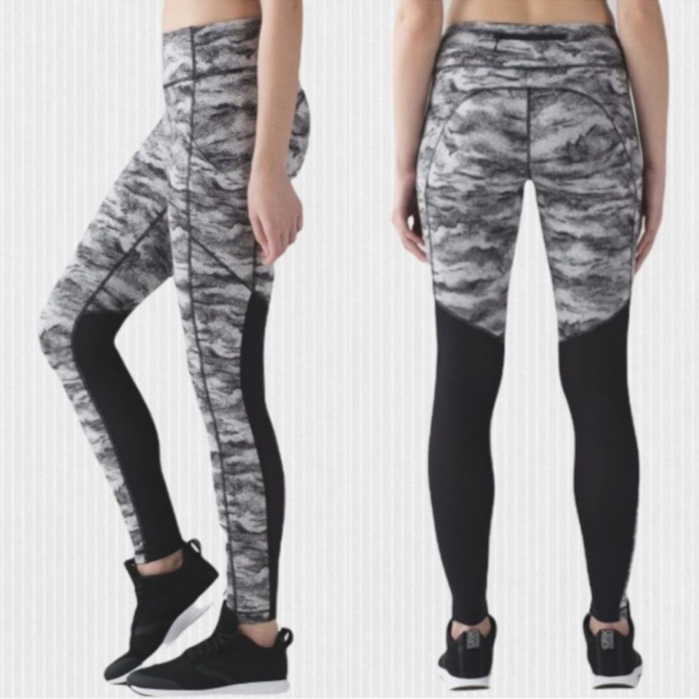 Lululemon Speed Tight V -Power Luxtreme- Hazy Days 8